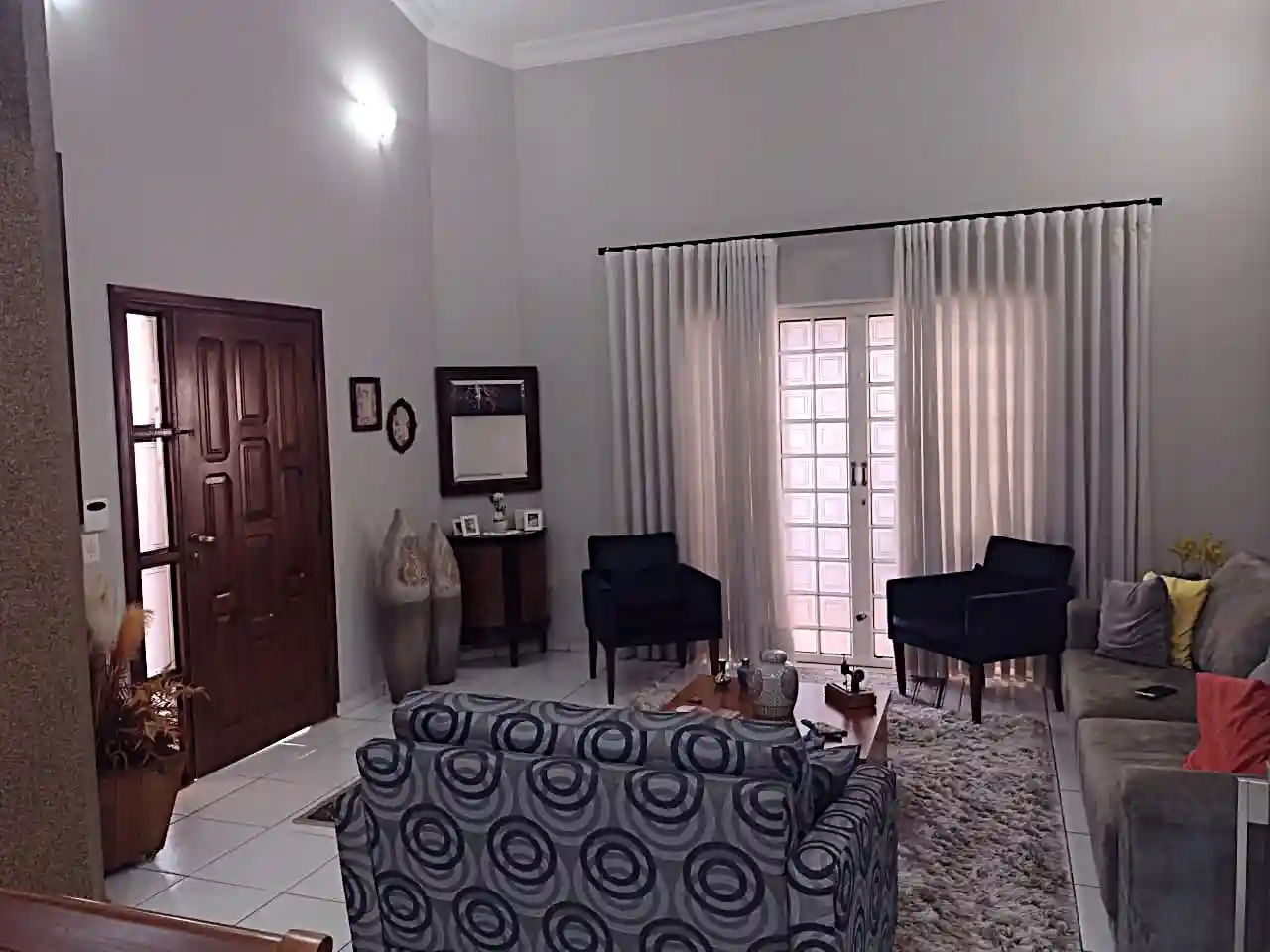 Casa com 4 quartos à venda, 217m² — foto 8 de 33