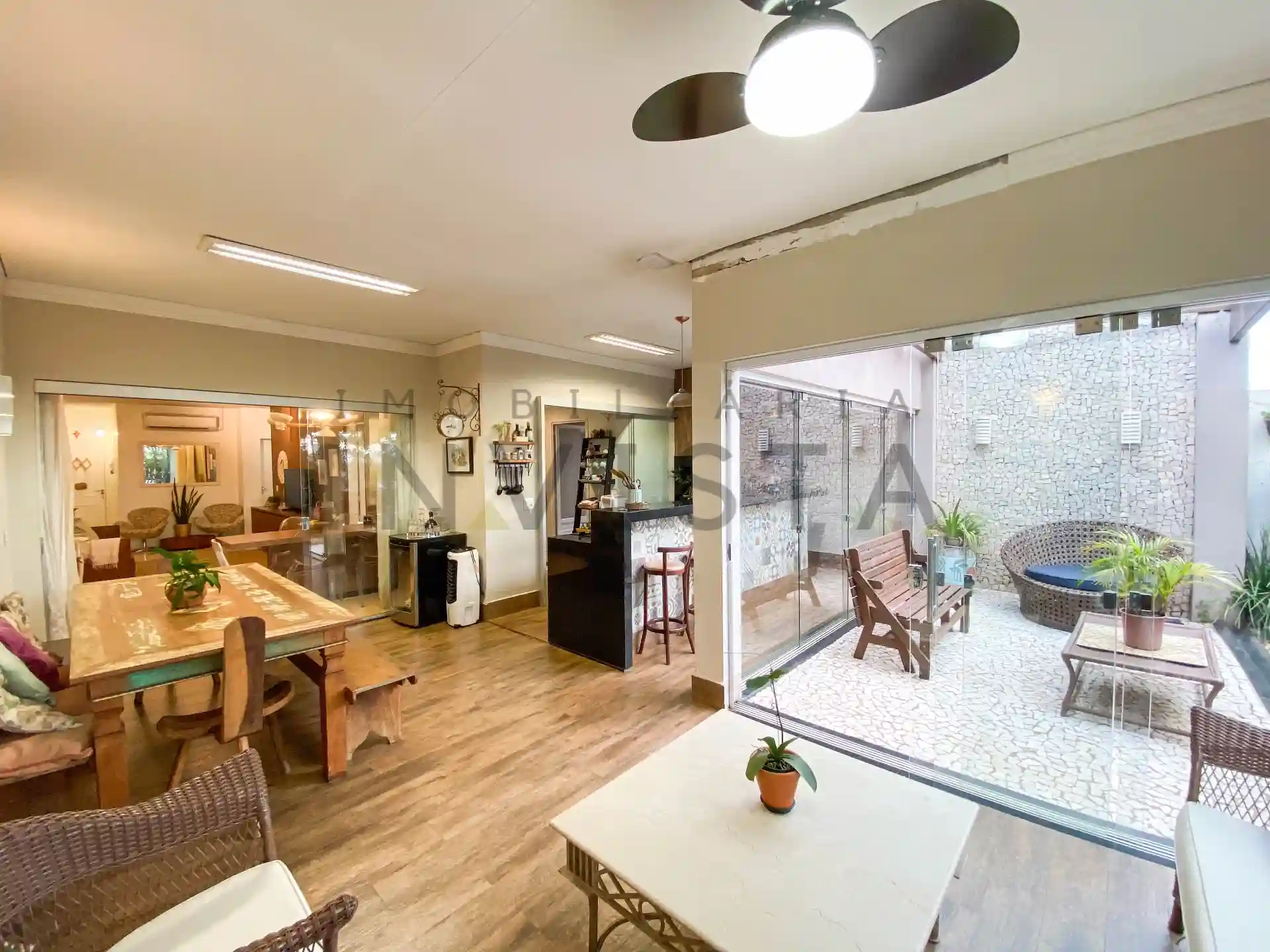 Casa de Condomínio com 3 quartos à venda, 200m² — foto 6 de 12