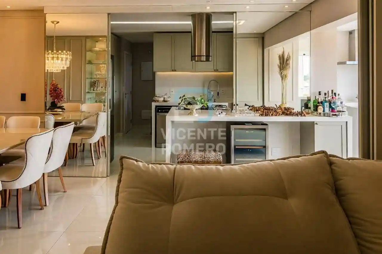 Apartamento com 3 quartos para aluguel, 115m² — foto 3 de 18