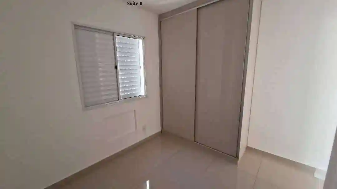 Casa de Condomínio com 4 quartos à venda, 124m² — foto 2 de 19