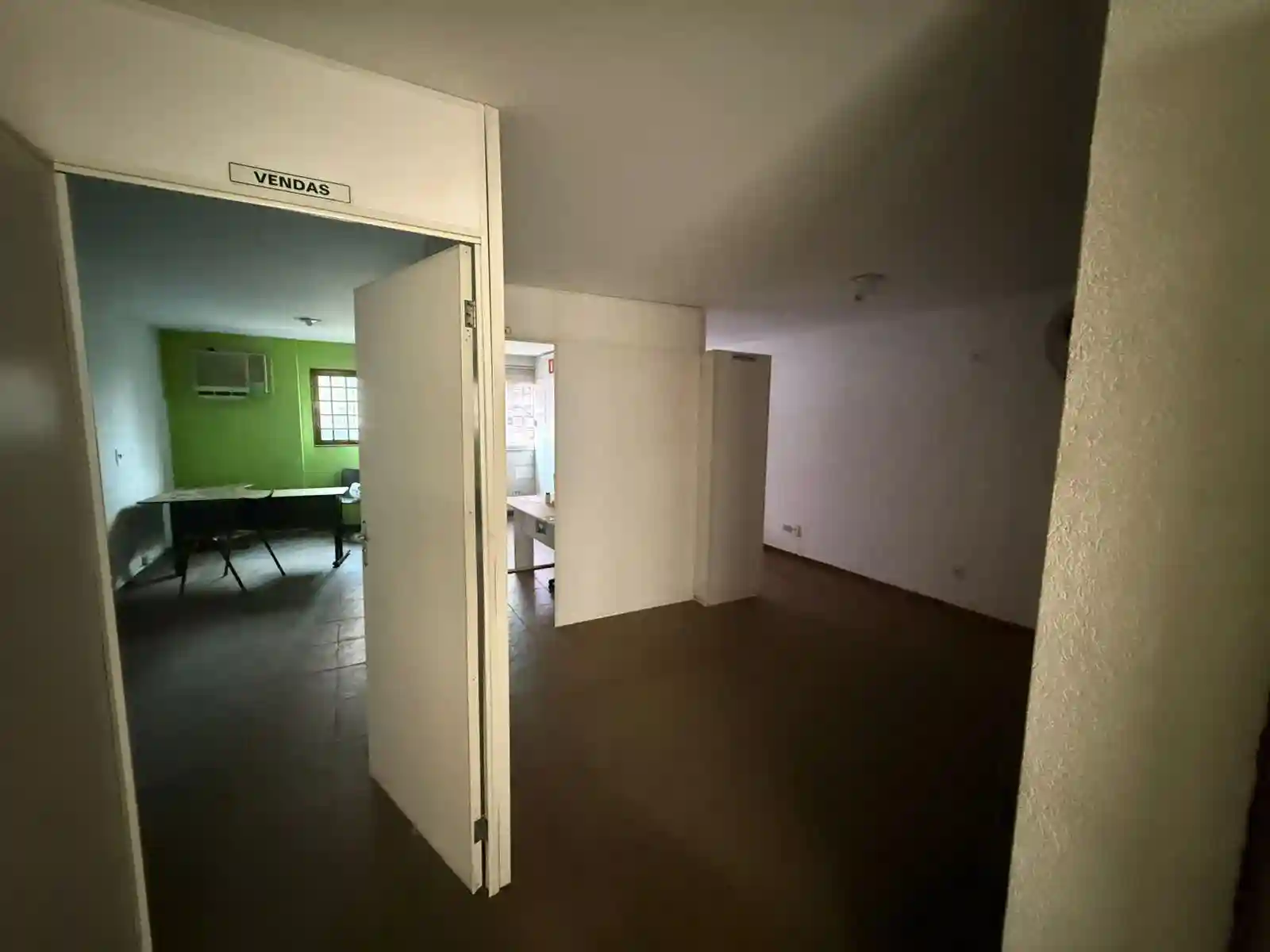 Loja / Salão / Ponto Comercial  para aluguel, 100m² — foto 7 de 8