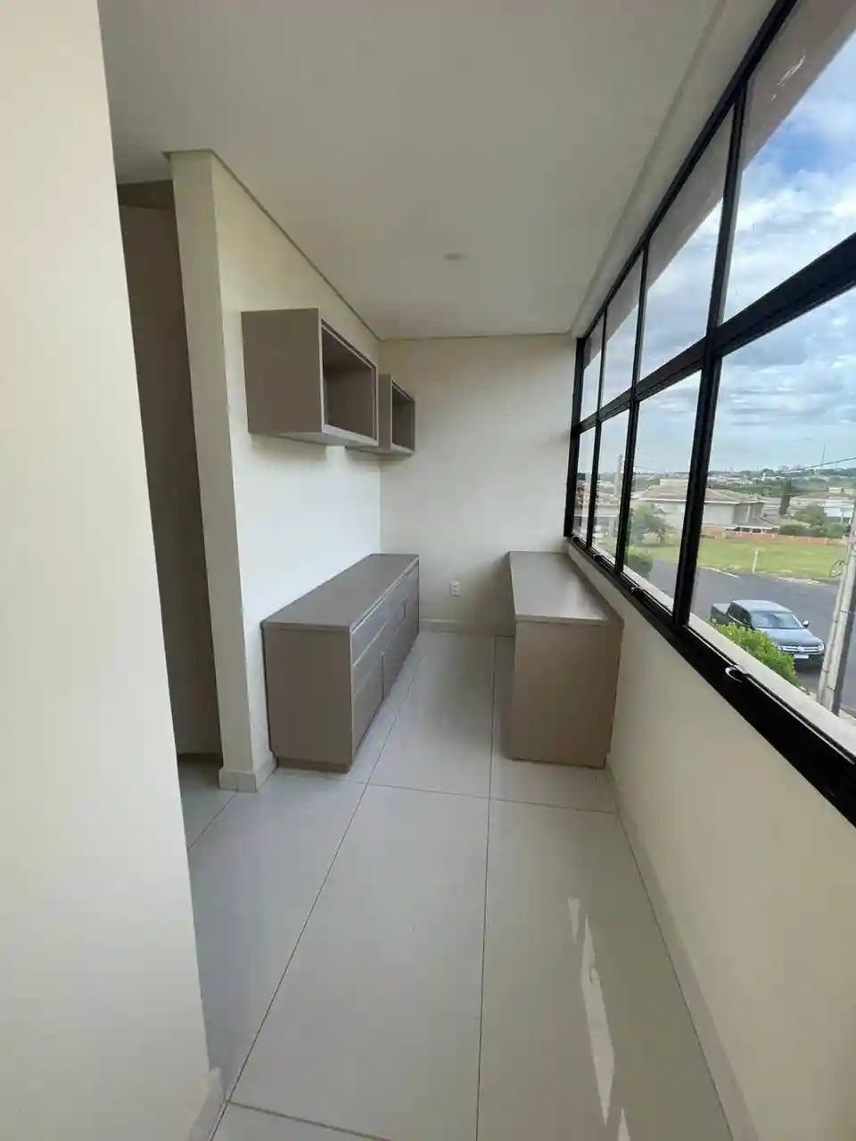 Casa de Condomínio com 4 quartos para aluguel, 350m² — foto 15 de 26