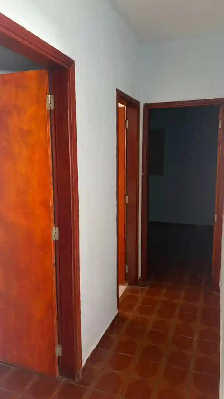 Casa com 3 quartos para aluguel, 136m² — foto 7 de 23