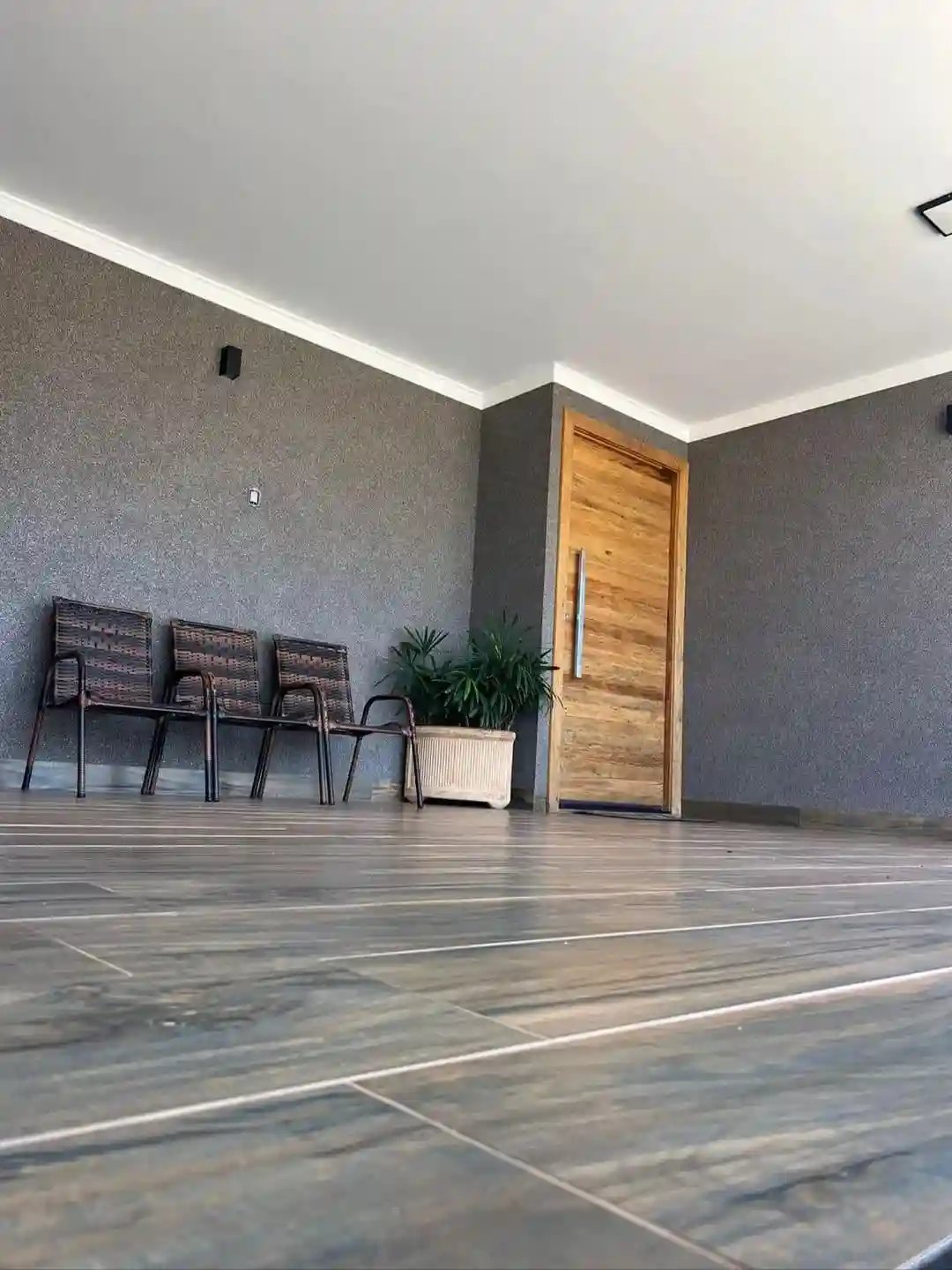 Casa de Condomínio com 3 quartos à venda, 178m² — foto 2 de 30