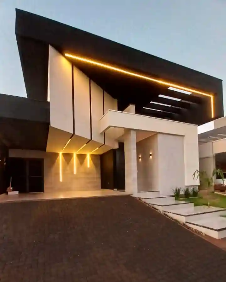 Casa de Condomínio com 3 quartos à venda, 230m² — foto 2 de 21