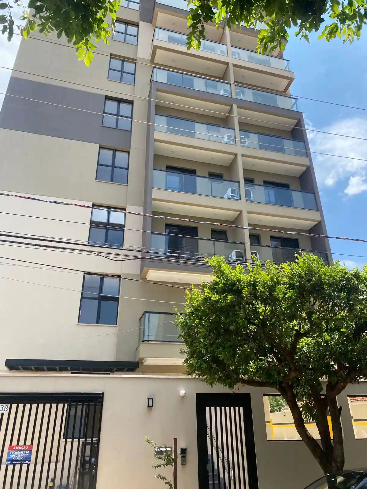 Apartamento com 1 quarto para aluguel, 40m² — foto 1 de 21