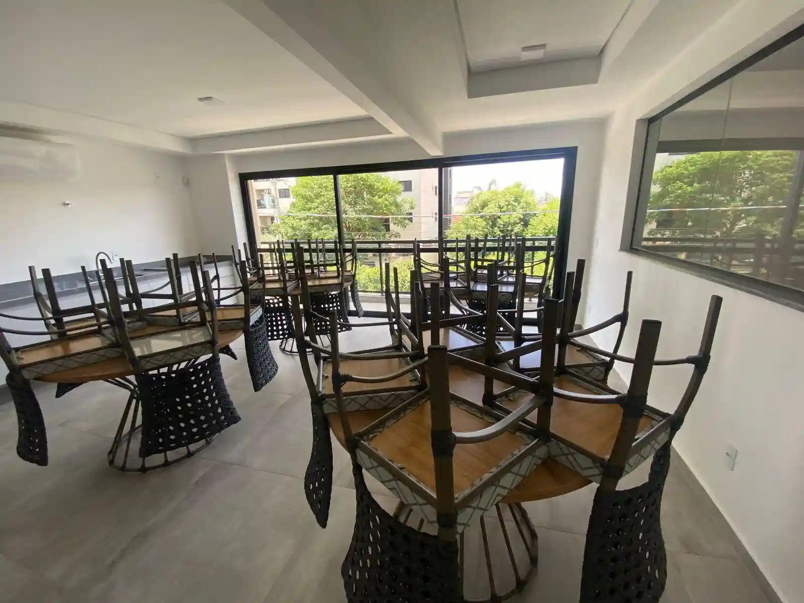 Apartamento com 1 quarto para aluguel, 40m² — foto 15 de 21