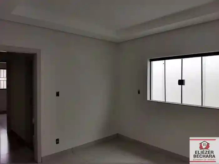 Casa com 3 quartos à venda, 140m² — foto 13 de 14