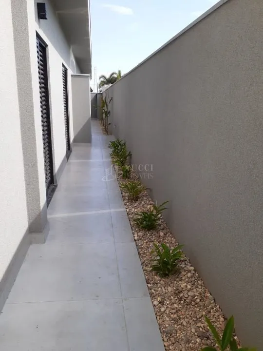 Casa de Condomínio à venda — foto 8 de 11