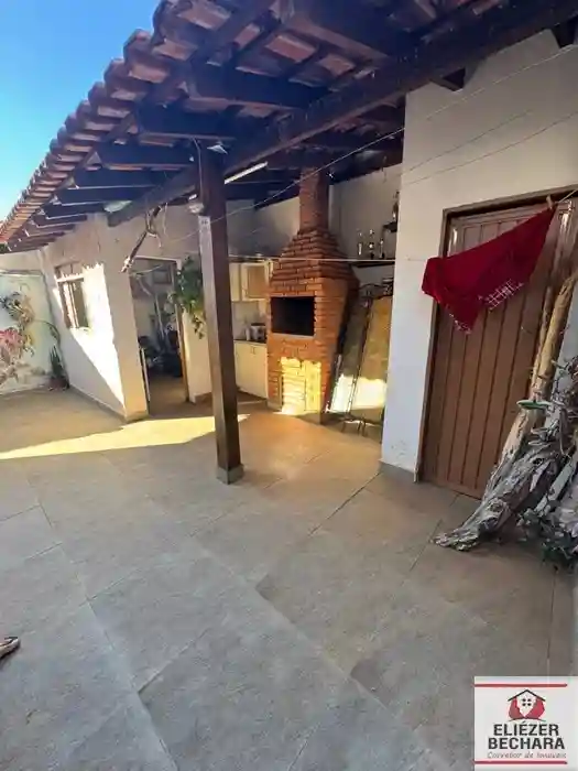 Casa com 3 quartos à venda, 145m² — foto 10 de 18