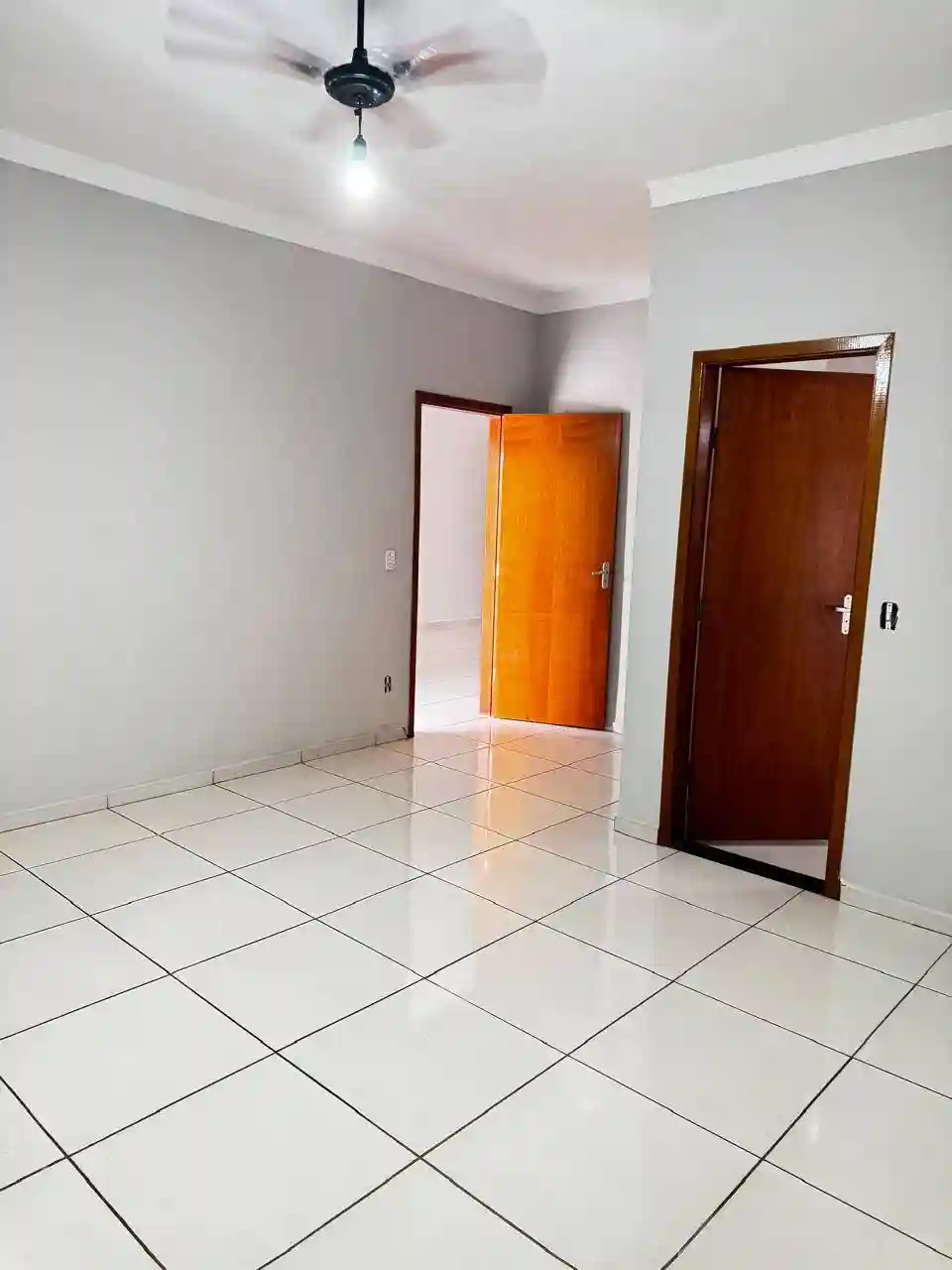 Casa com 3 quartos à venda, 150m² — foto 3 de 39