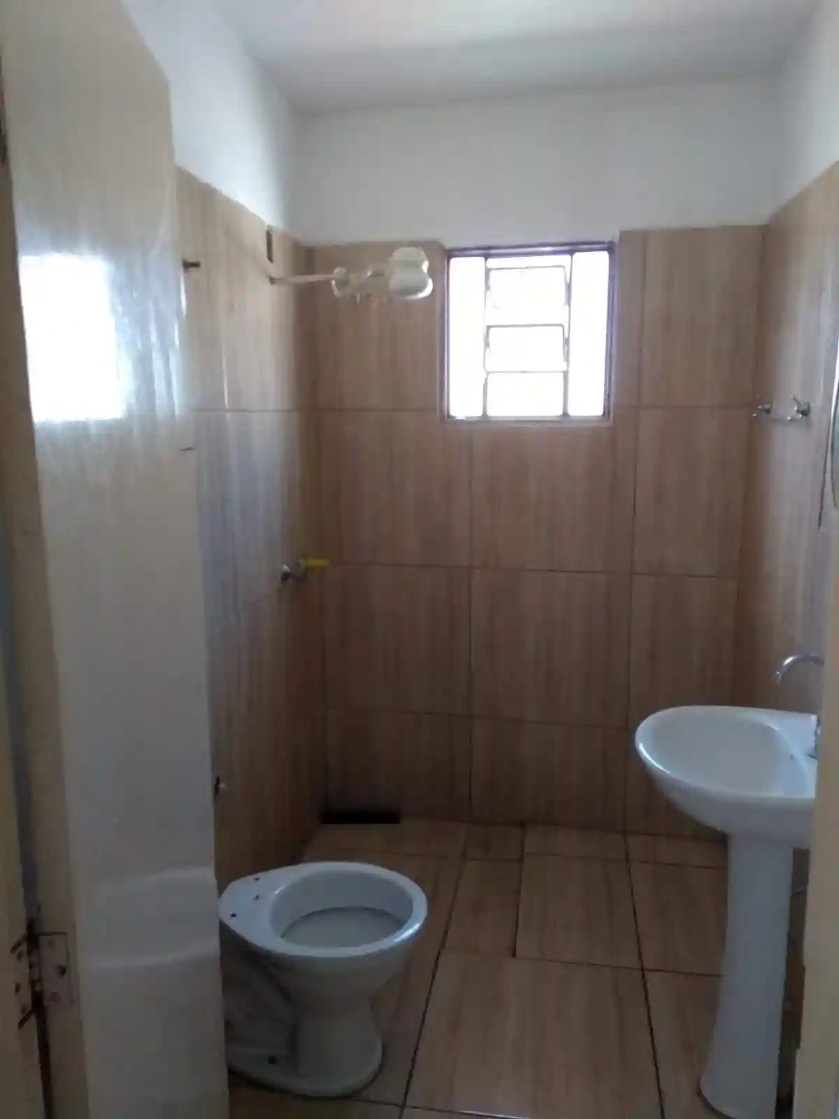 Casa de Vila à venda, 275m² — foto 2 de 7