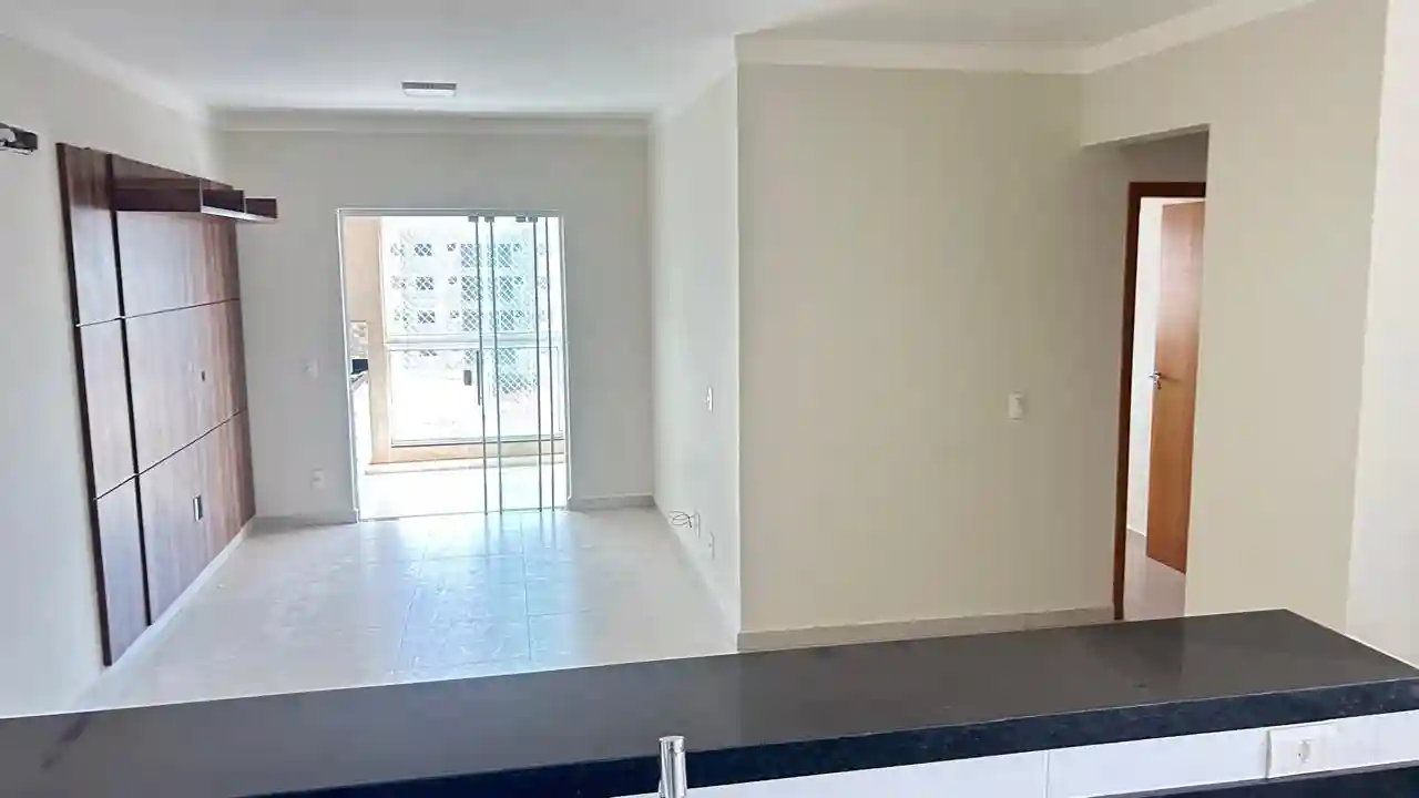 Apartamento com 3 quartos à venda, 98m² — foto 2 de 13