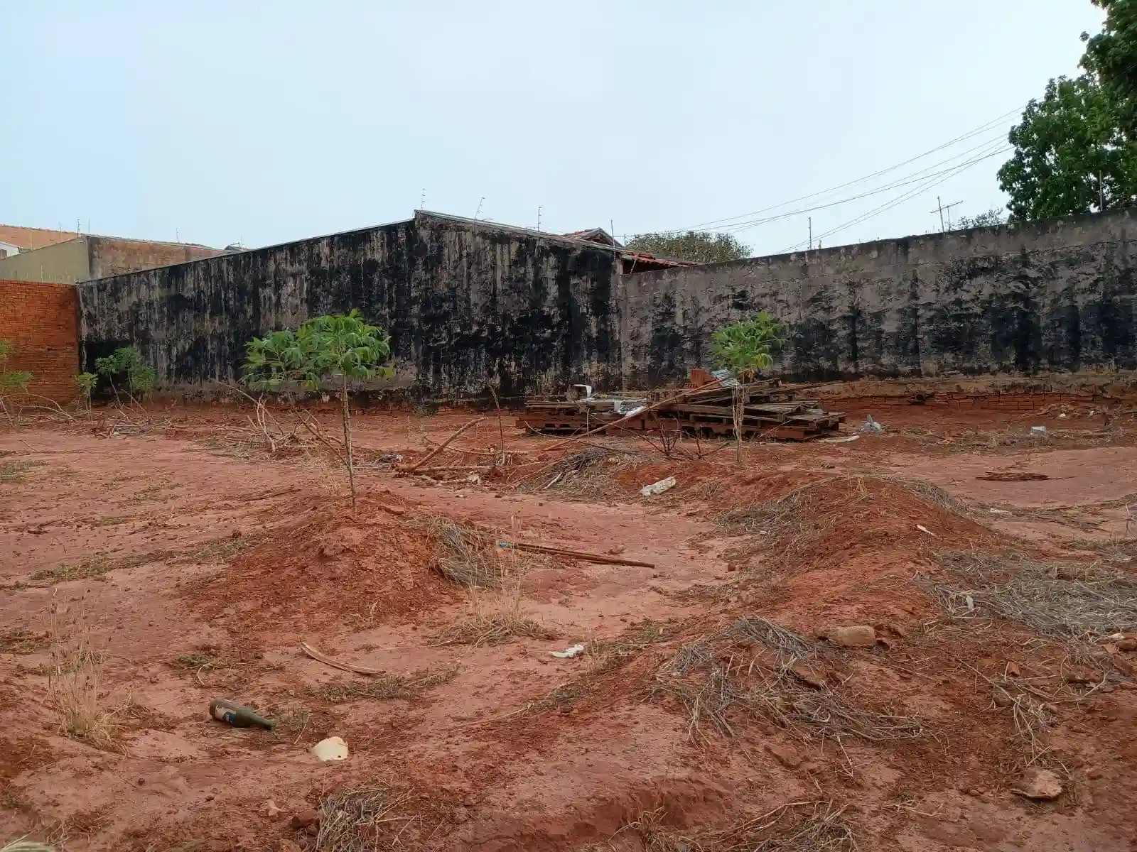 Terreno / Lote / Condomínio  à venda, 450m² — foto 4 de 6