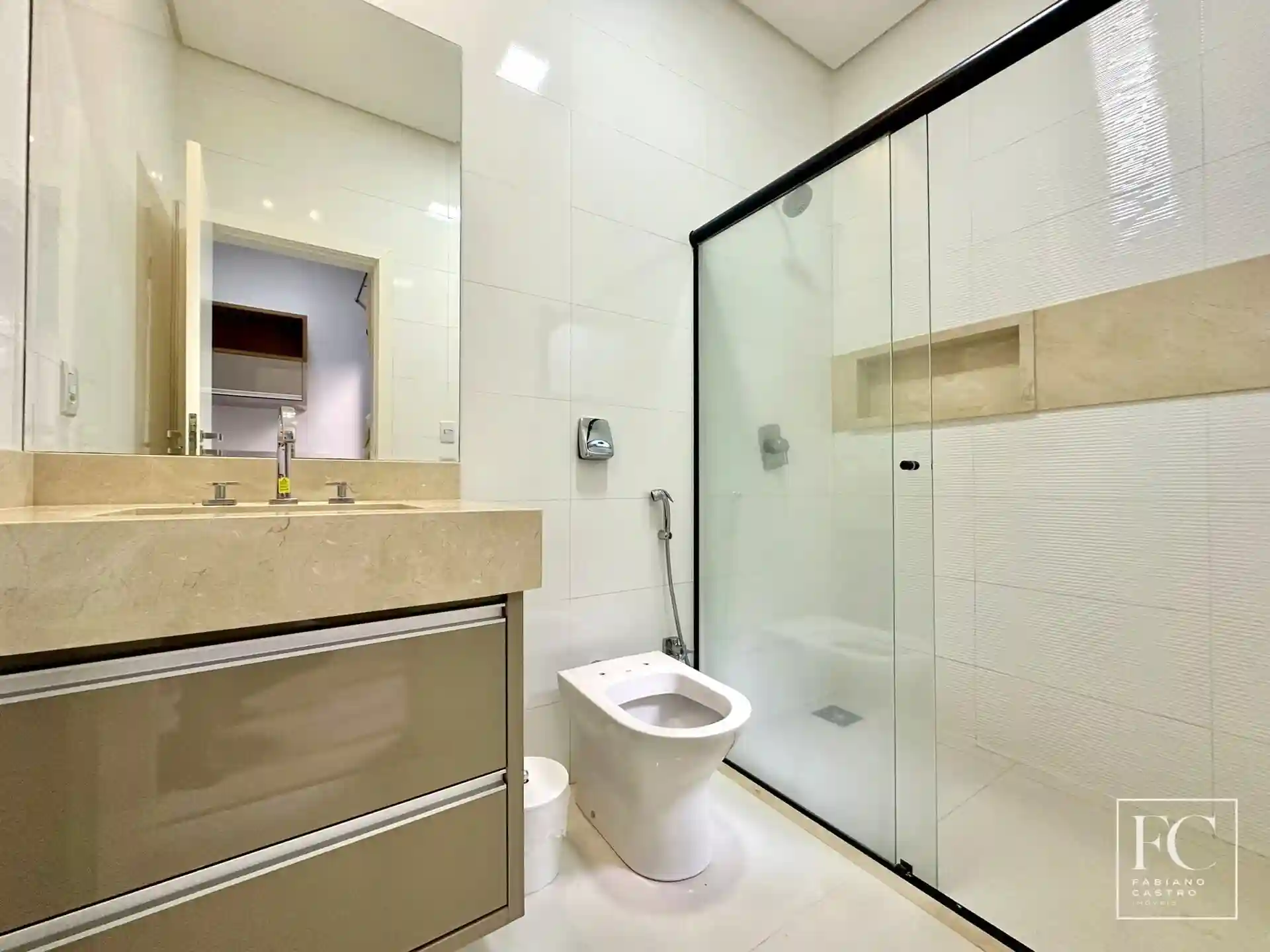 Casa de Condomínio com 4 quartos à venda, 404m² — foto 23 de 30