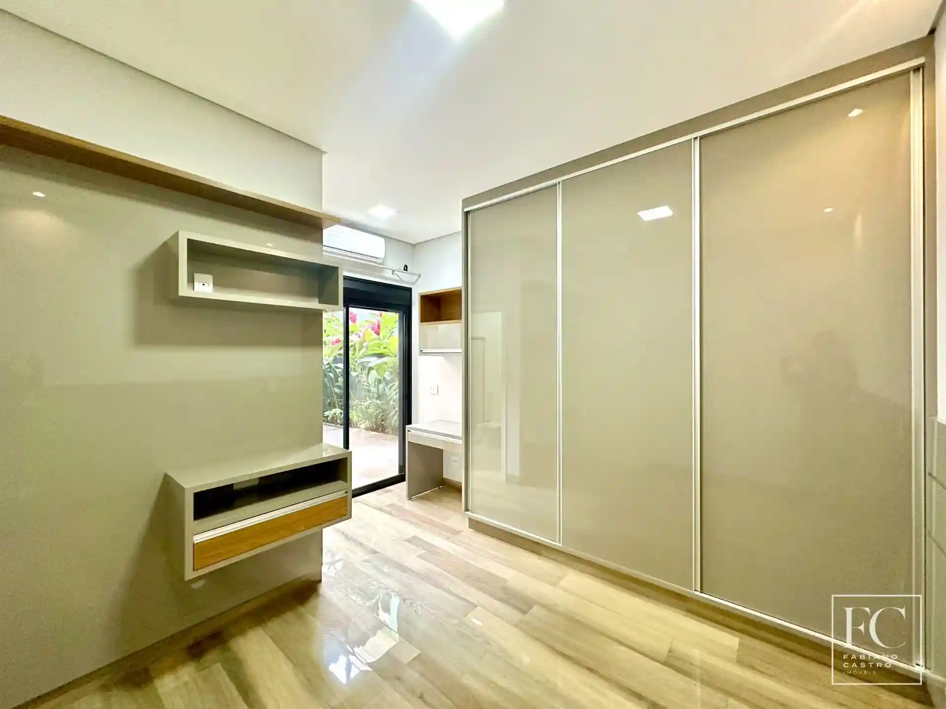 Casa de Condomínio com 4 quartos à venda, 404m² — foto 22 de 30