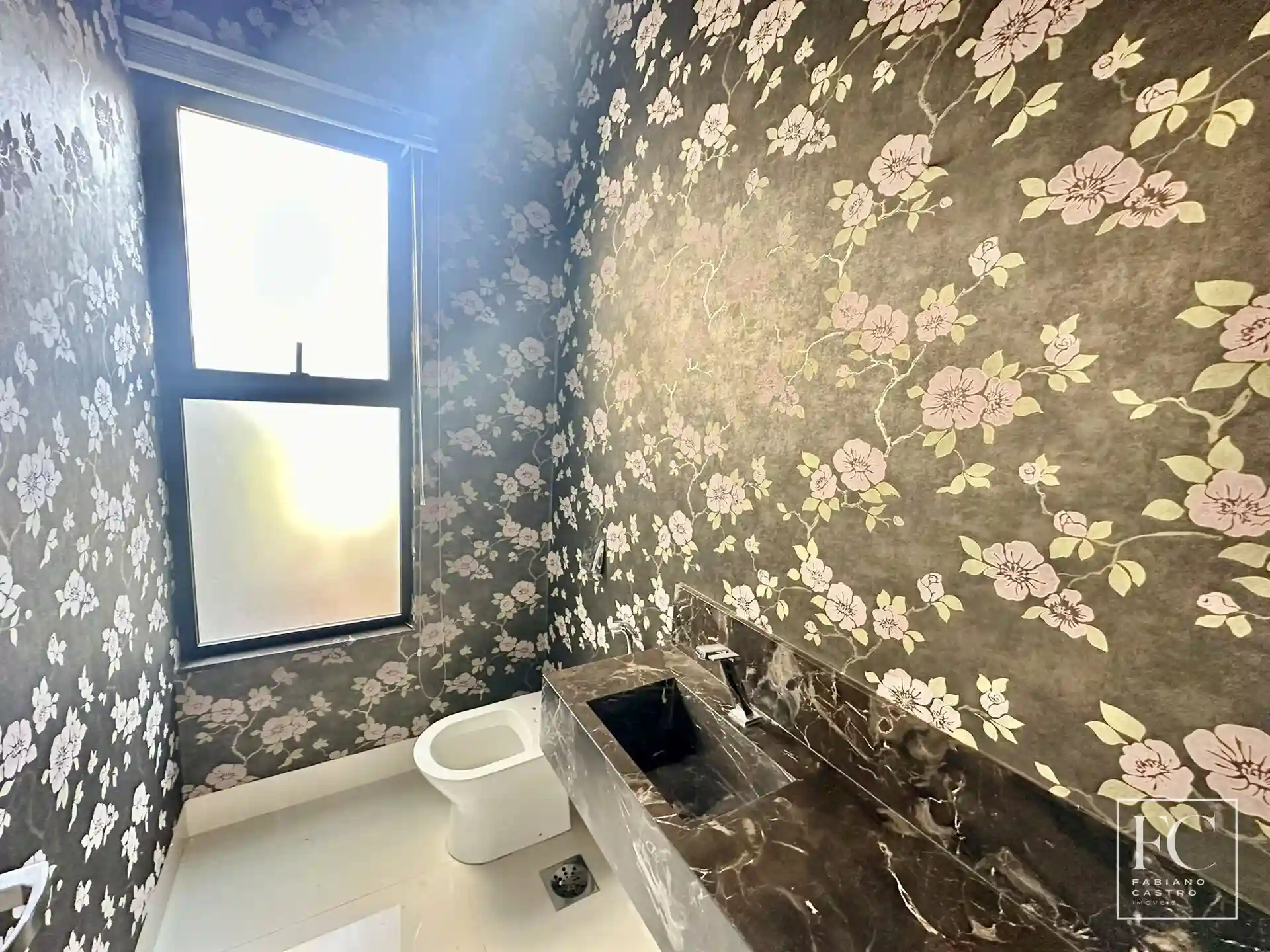 Casa de Condomínio com 4 quartos à venda, 404m² — foto 16 de 30