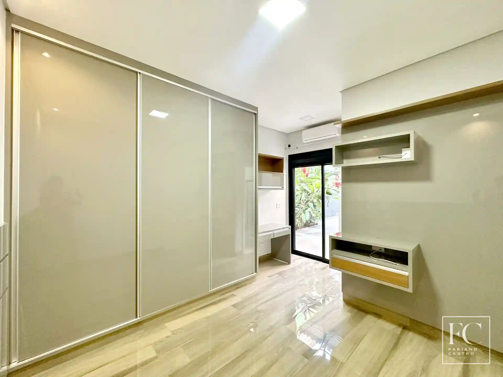 Casa de Condomínio com 4 quartos à venda, 404m² — foto 18 de 30