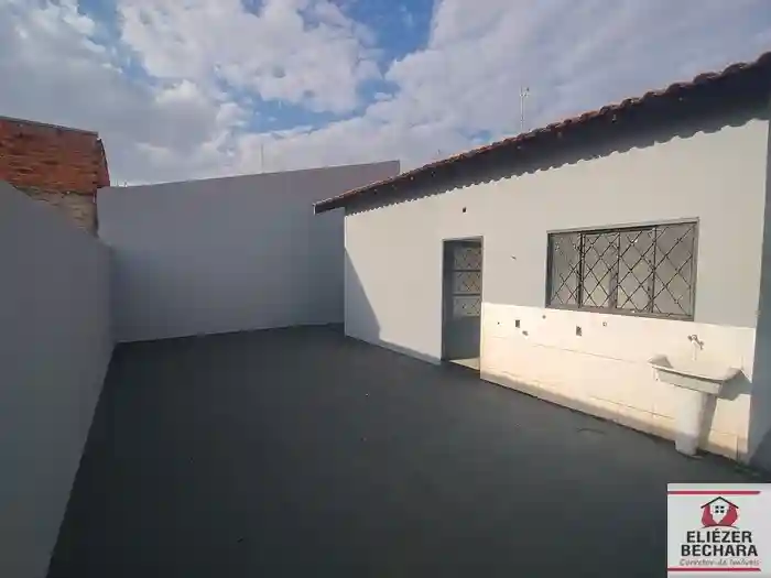 Casa com 3 quartos à venda, 100m² — foto 5 de 37