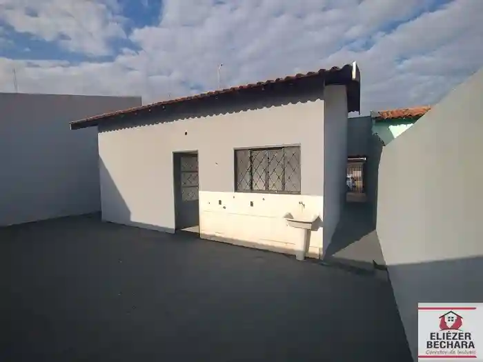 Casa com 3 quartos à venda, 100m² — foto 4 de 37