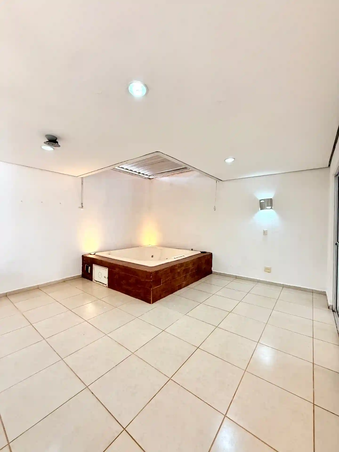 Casa de Condomínio com 3 quartos à venda, 120m² — foto 4 de 11