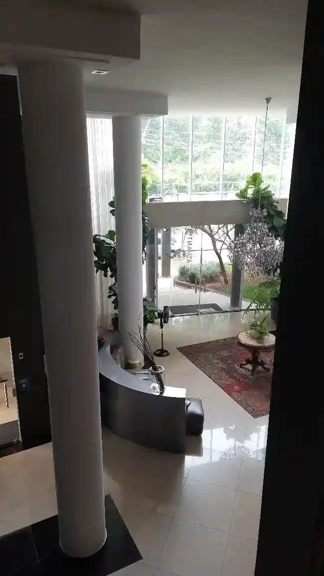 Apartamento com 3 quartos à venda, 165m² — foto 1 de 39