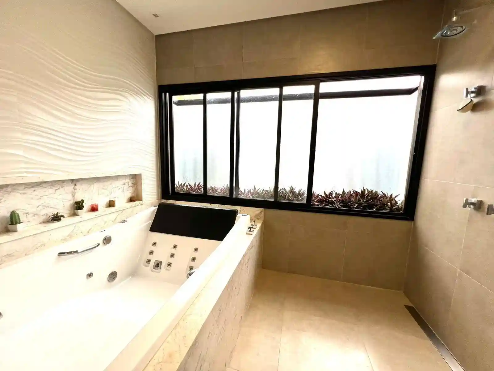 Casa de Condomínio com 2 quartos à venda, 405m² — foto 13 de 18