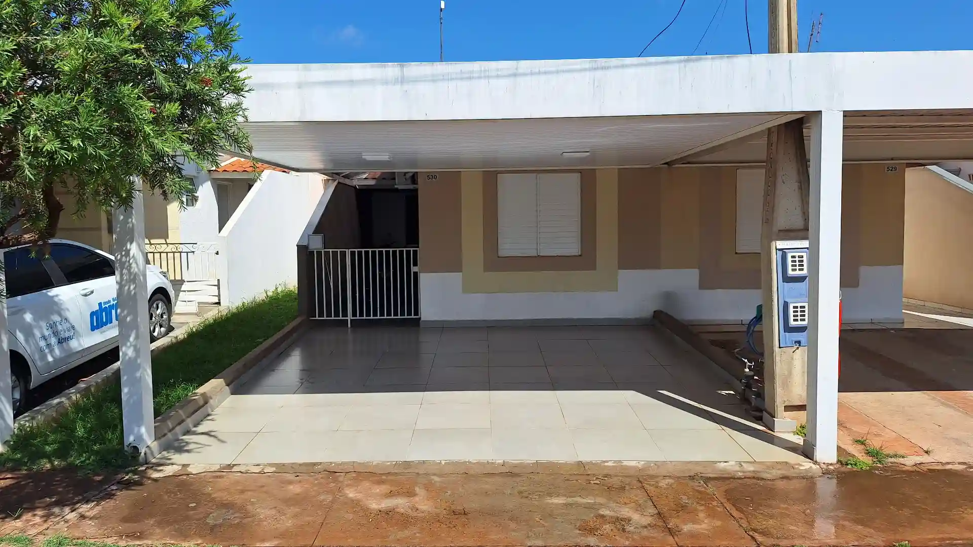 Casa de Condomínio com 2 quartos à venda, 180m² — foto 1 de 1