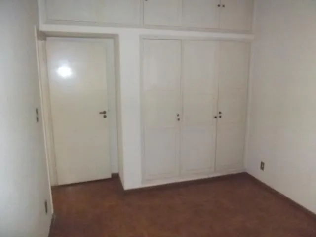 Apartamento à venda — foto 2 de 2