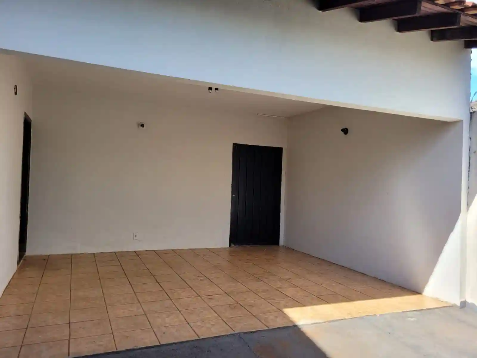 Casa com 3 quartos para aluguel, 240m² — foto 4 de 26