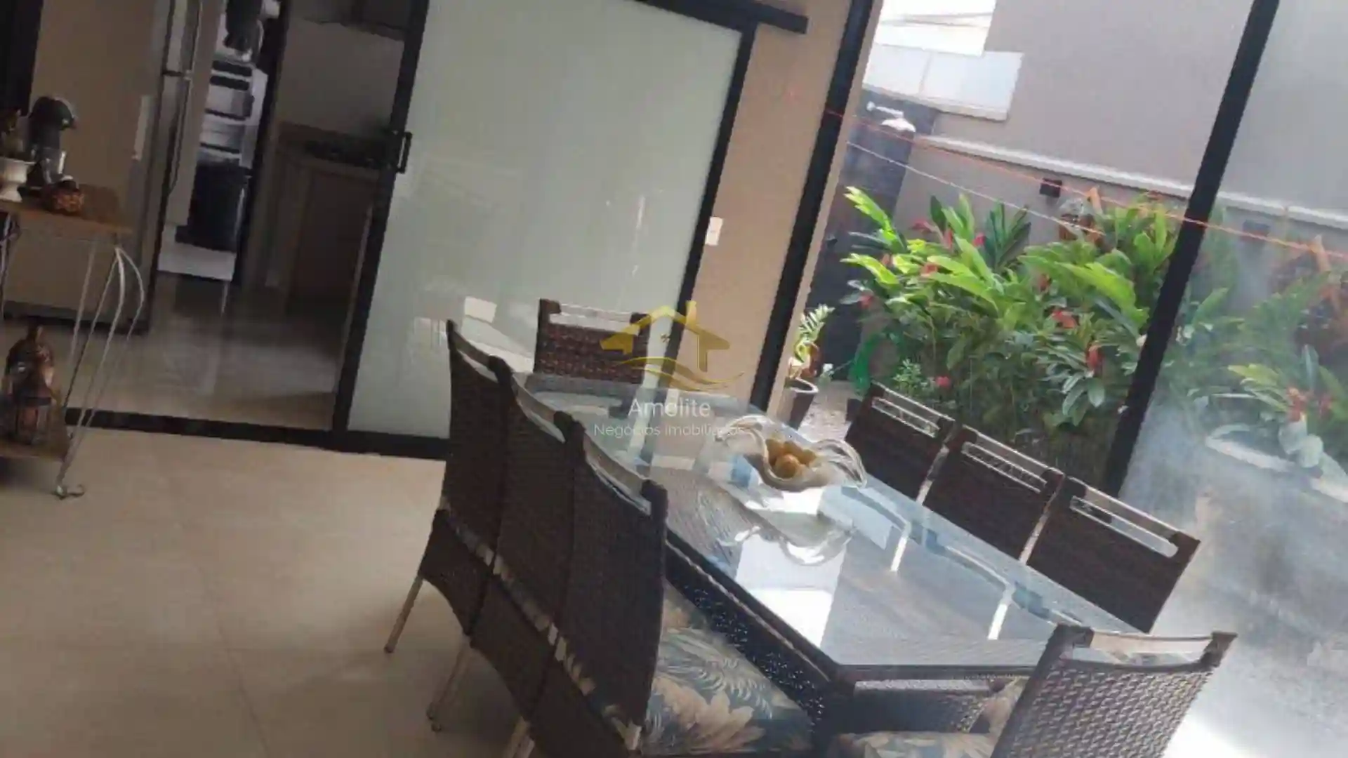 Casa de Condomínio com 3 quartos à venda, 180m² — foto 18 de 27