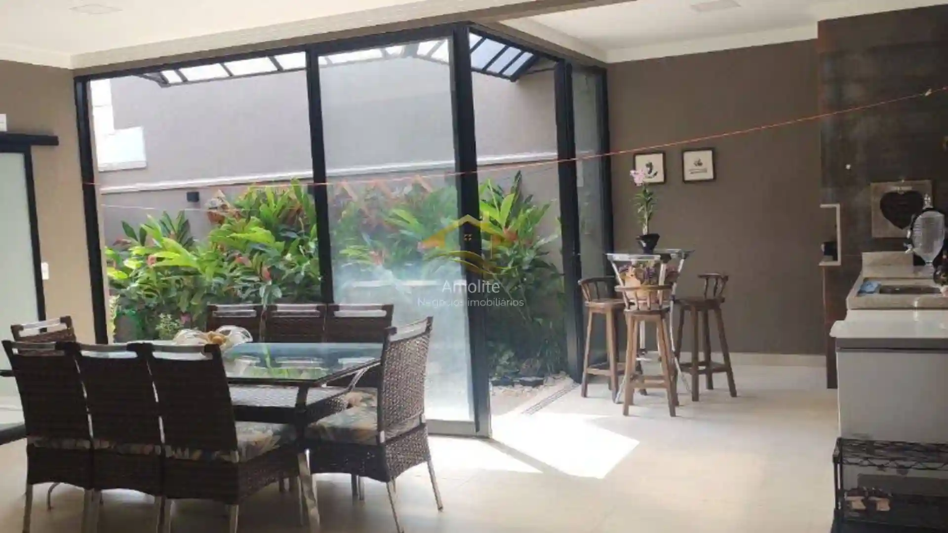 Casa de Condomínio com 3 quartos à venda, 180m² — foto 9 de 27
