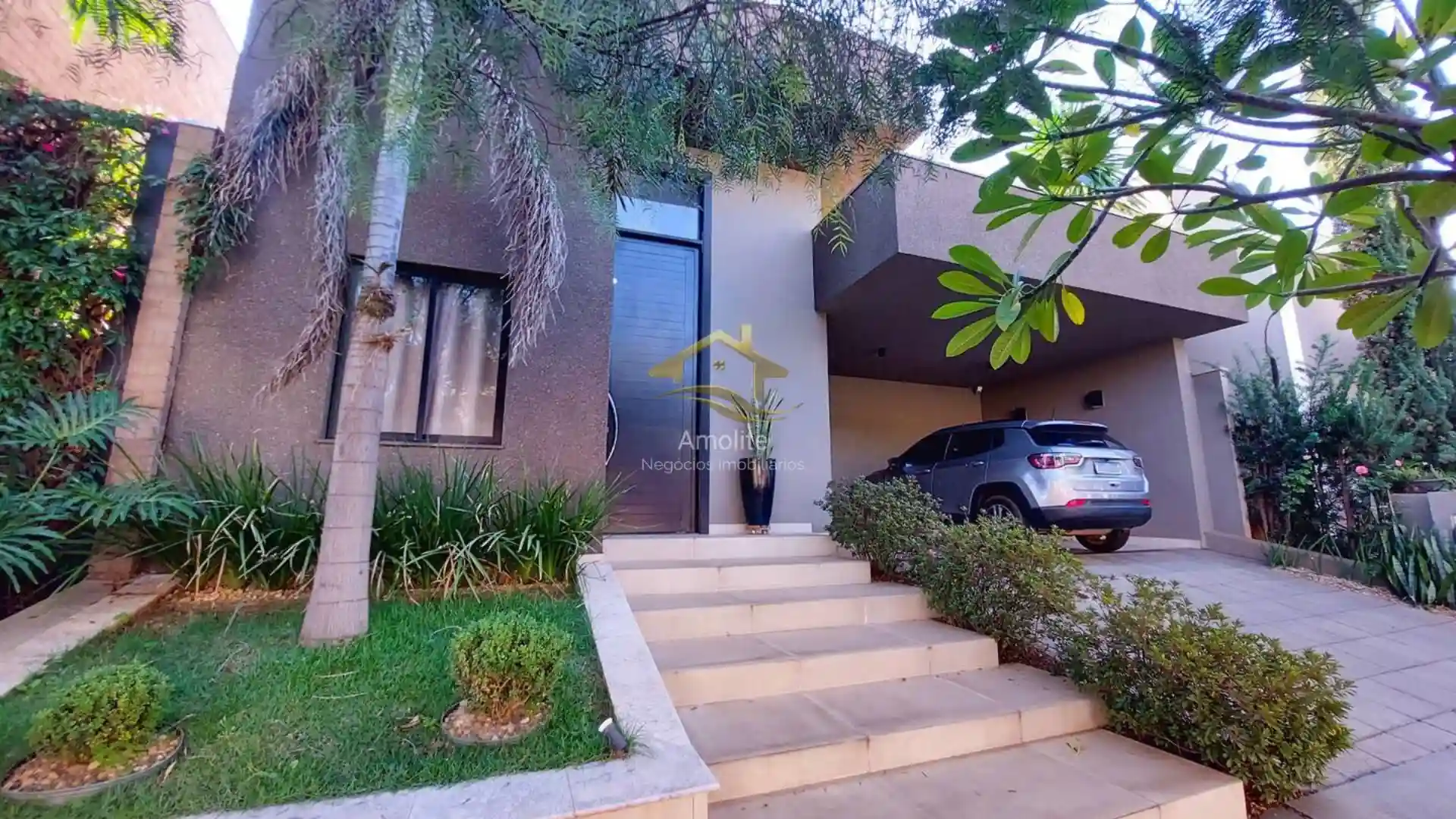 Casa de Condomínio com 3 quartos à venda, 180m² — foto 2 de 27