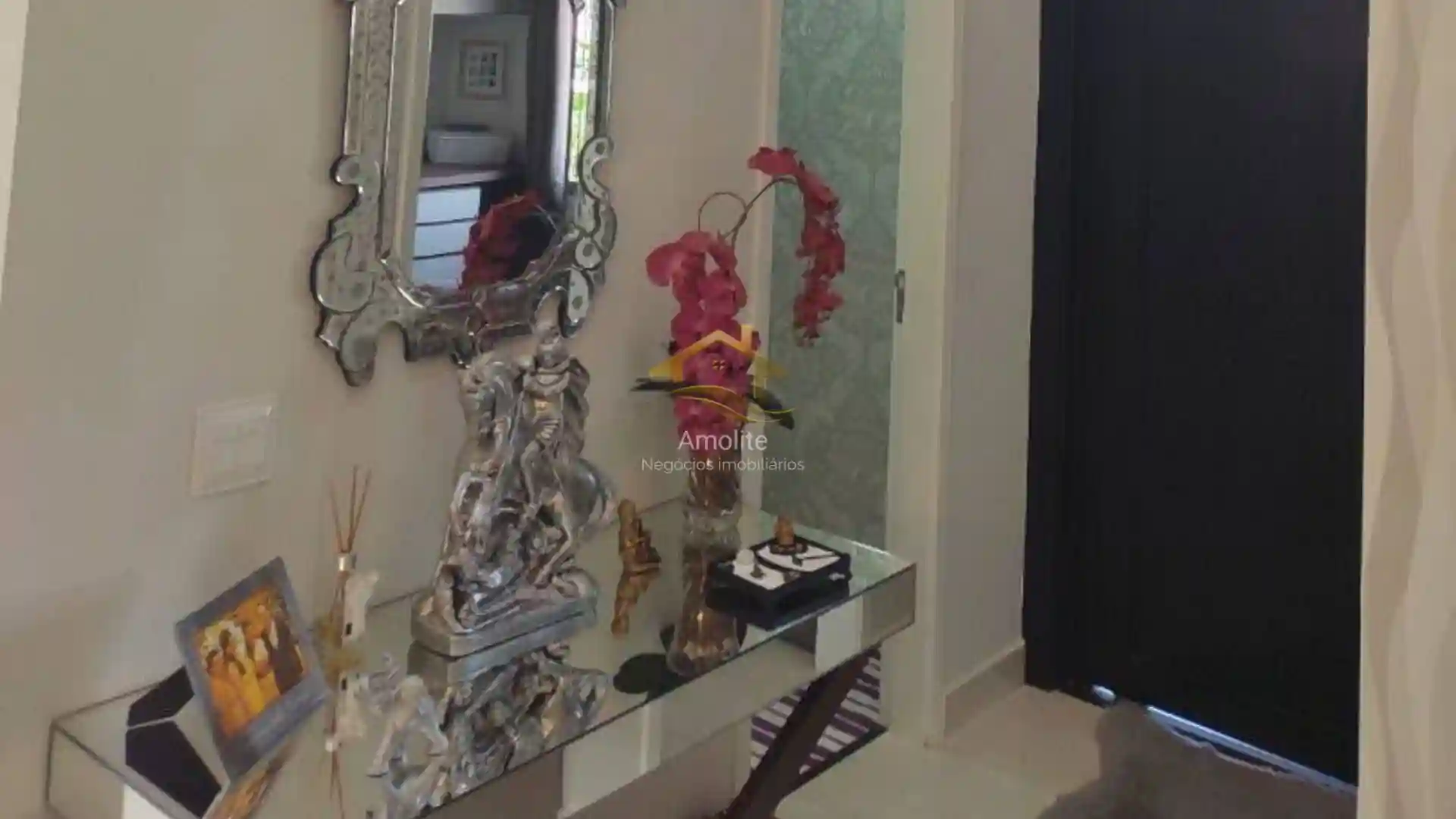 Casa de Condomínio com 3 quartos à venda, 180m² — foto 13 de 27