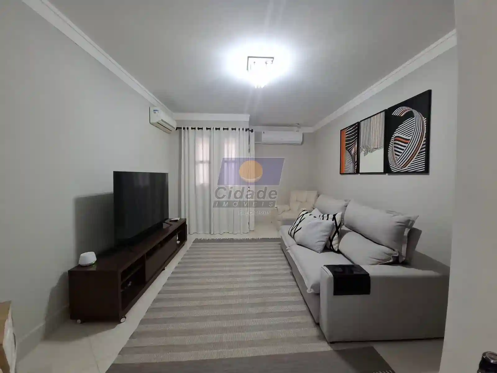 Apartamento com 3 quartos à venda, 158m² — foto 1 de 24