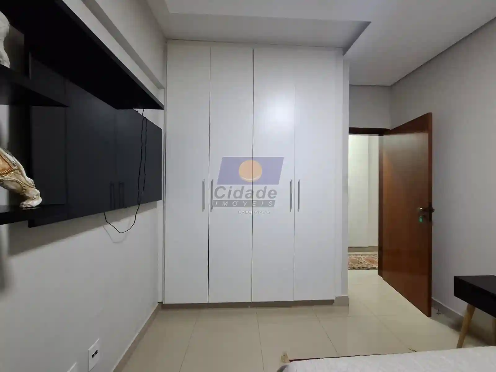 Apartamento com 3 quartos à venda, 158m² — foto 17 de 24