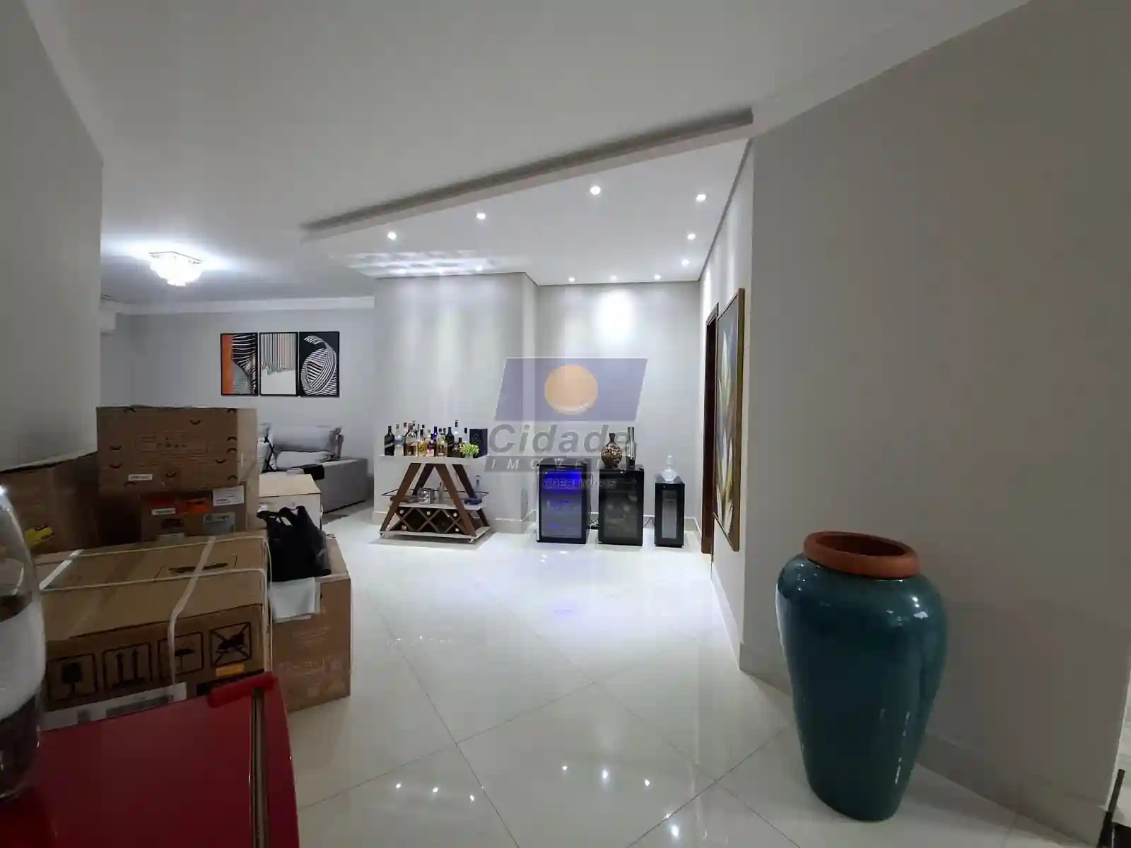 Apartamento com 3 quartos à venda, 158m² — foto 2 de 24