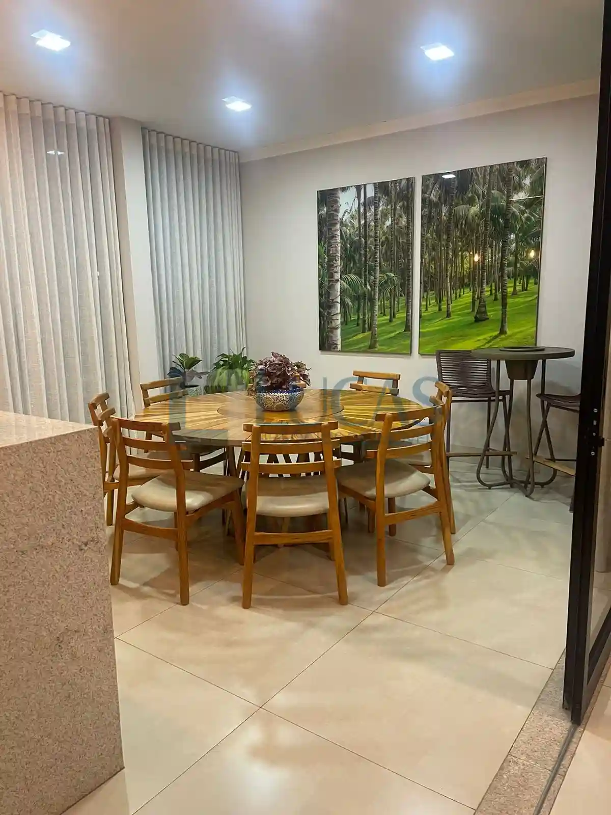 Casa de Condomínio com 3 quartos à venda, 220m² — foto 5 de 17