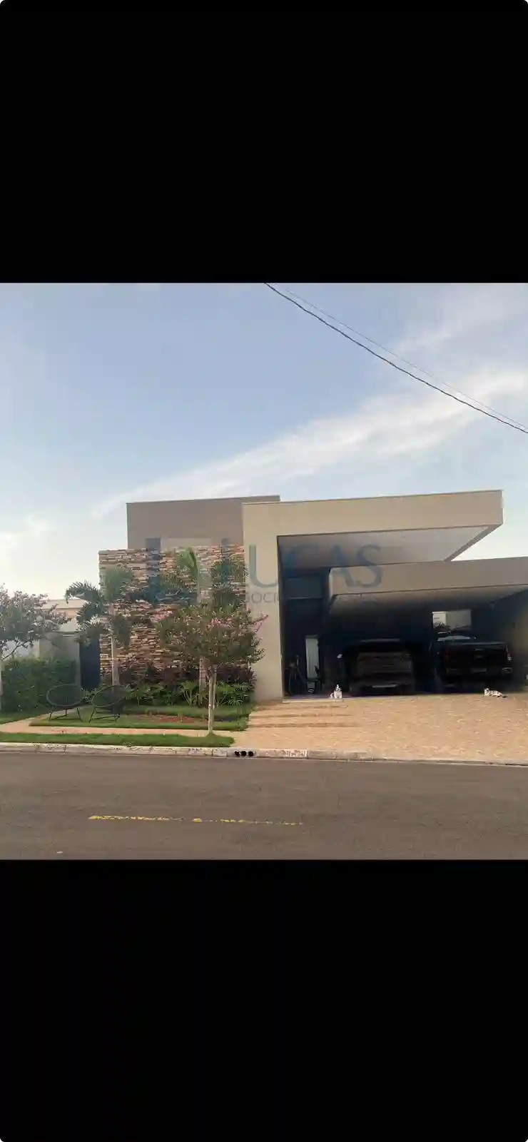 Casa de Condomínio com 3 quartos à venda, 220m² — foto 2 de 17