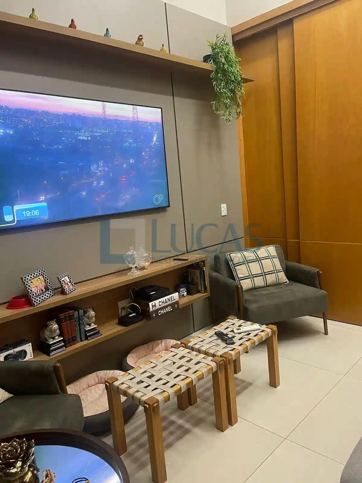 Casa de Condomínio com 3 quartos à venda, 220m² — foto 16 de 17