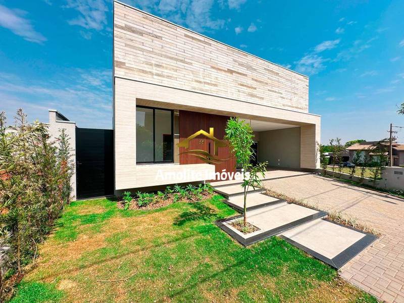 Casa de Condomínio com 3 quartos à venda, 215m² — foto 1 de 27