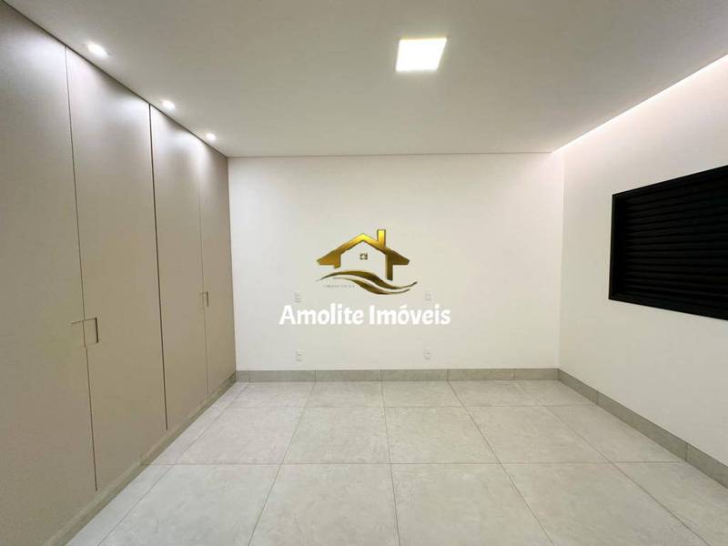 Casa de Condomínio com 3 quartos à venda, 215m² — foto 26 de 27