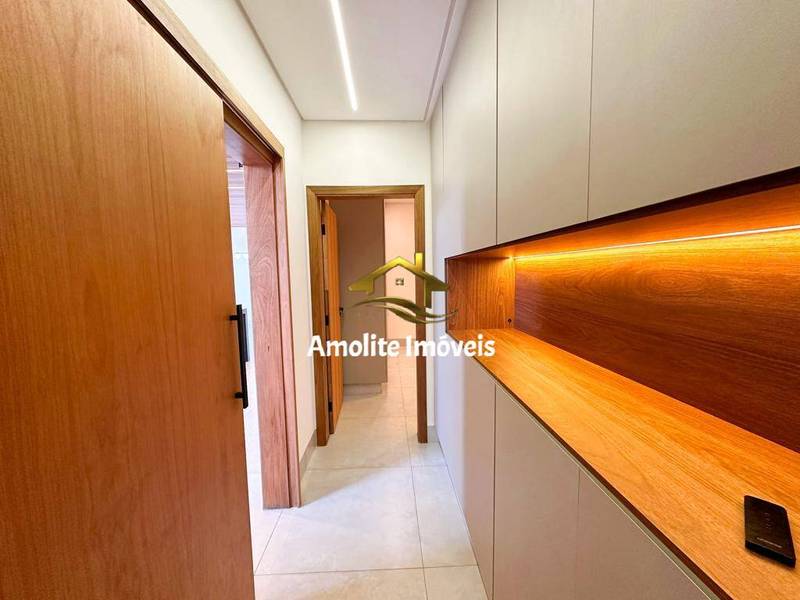 Casa de Condomínio com 3 quartos à venda, 215m² — foto 24 de 27