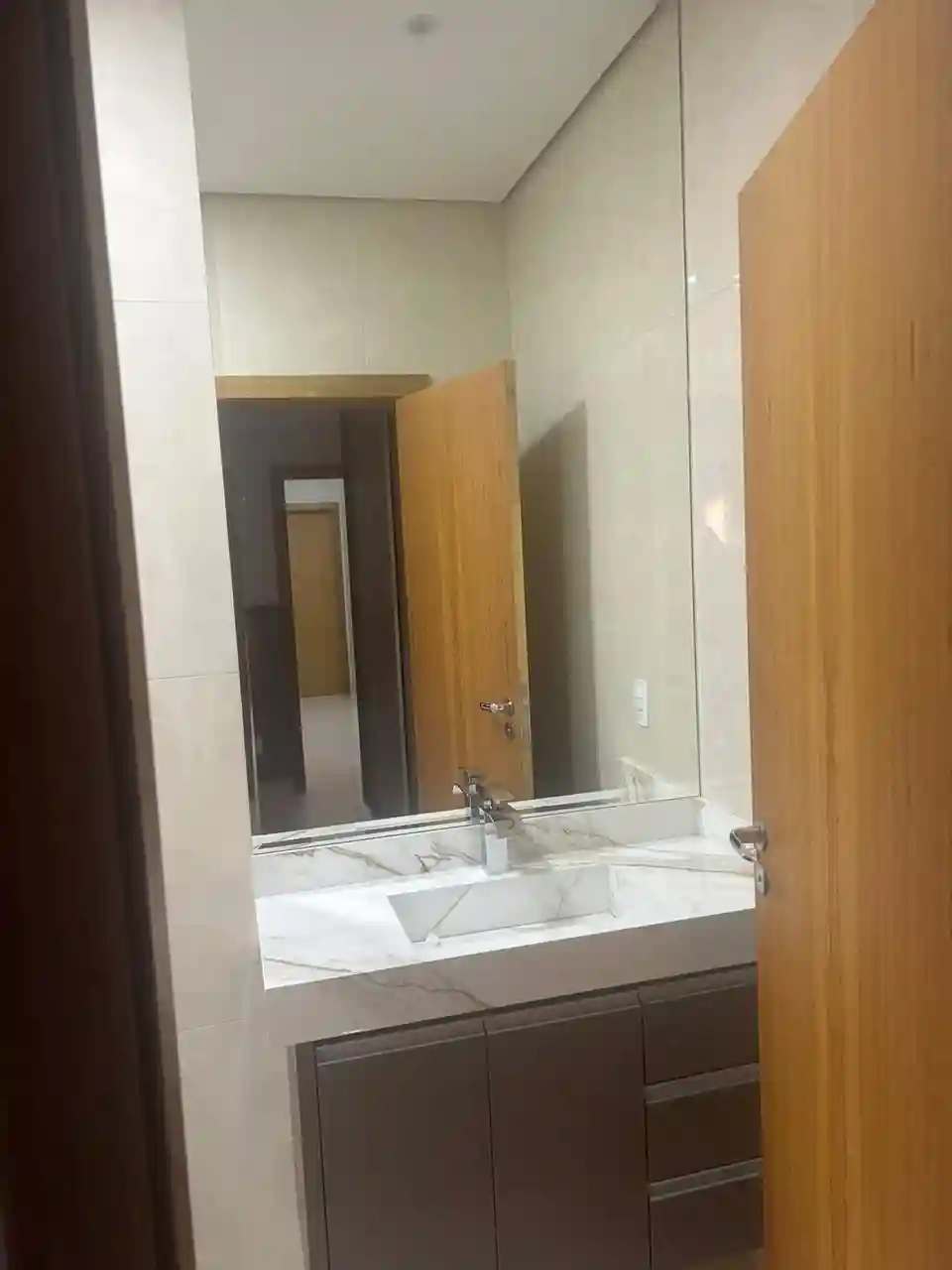 Casa de Condomínio com 3 quartos à venda, 340m² — foto 18 de 19