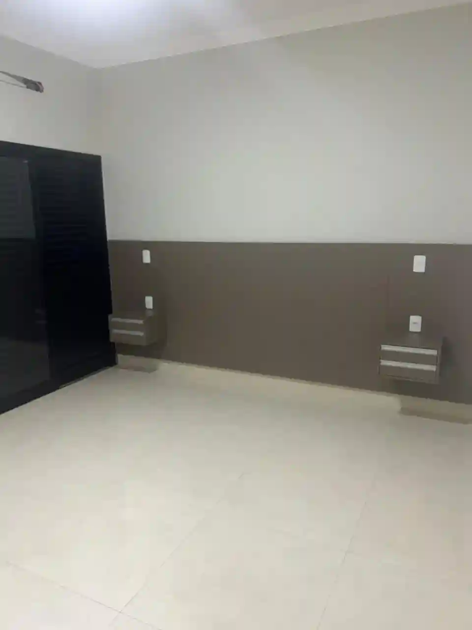 Casa de Condomínio com 3 quartos à venda, 340m² — foto 12 de 19