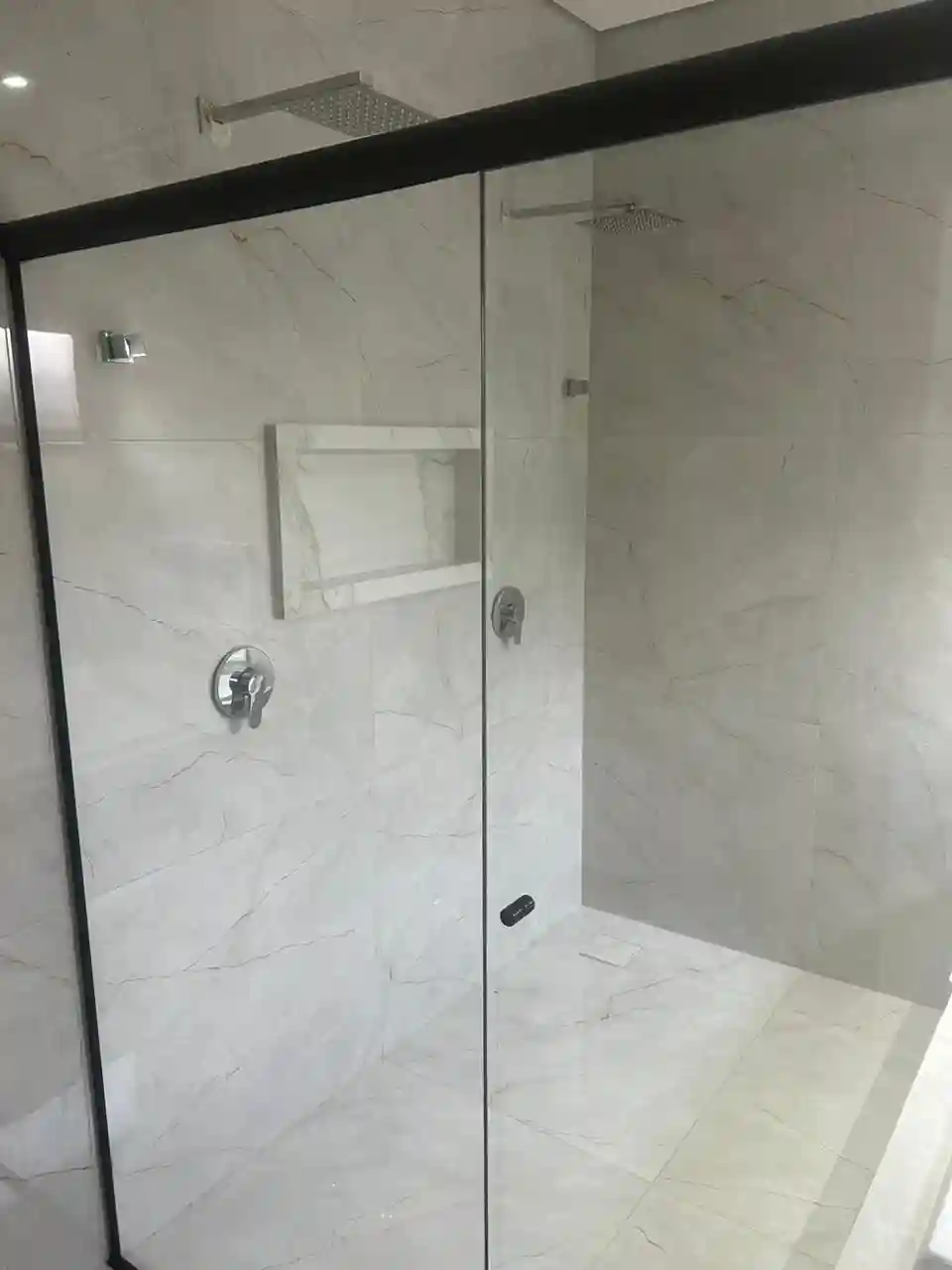 Casa de Condomínio com 3 quartos à venda, 340m² — foto 16 de 19