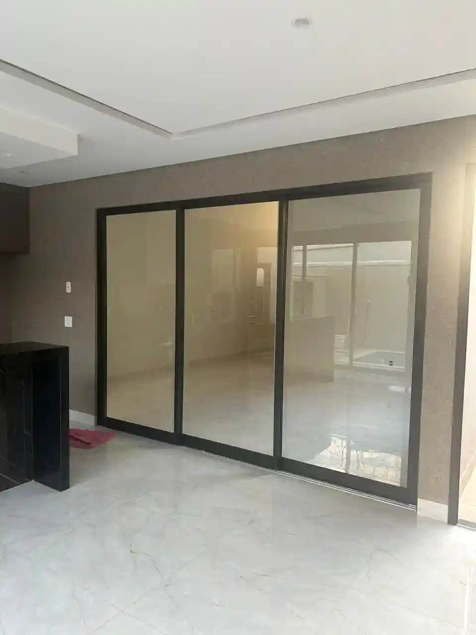 Casa de Condomínio com 3 quartos à venda, 340m² — foto 7 de 19