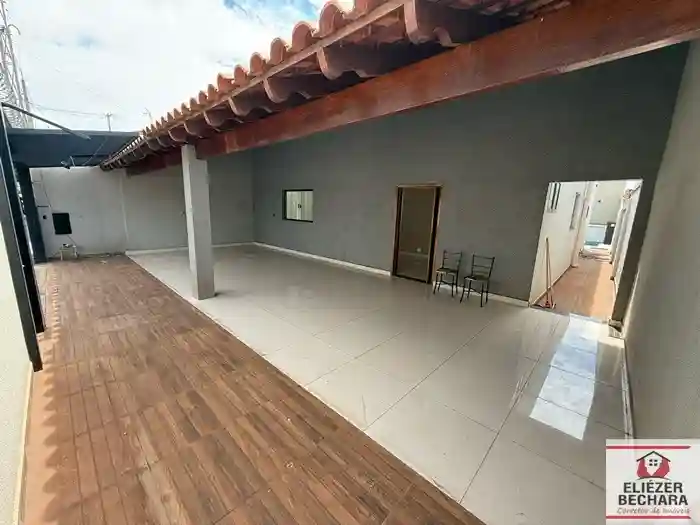 Casa com 3 quartos à venda, 245m² — foto 16 de 28
