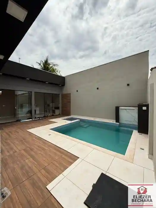 Casa com 3 quartos à venda, 245m² — foto 22 de 28