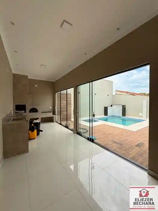 Casa com 3 quartos à venda, 245m² — foto 9 de 28